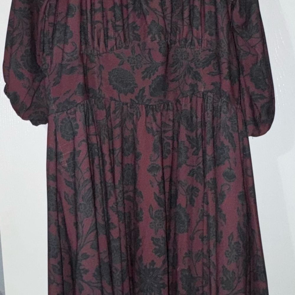 Marie-Thérèse Black on Red Capri Floral Crepe Peasant Dress (2X)